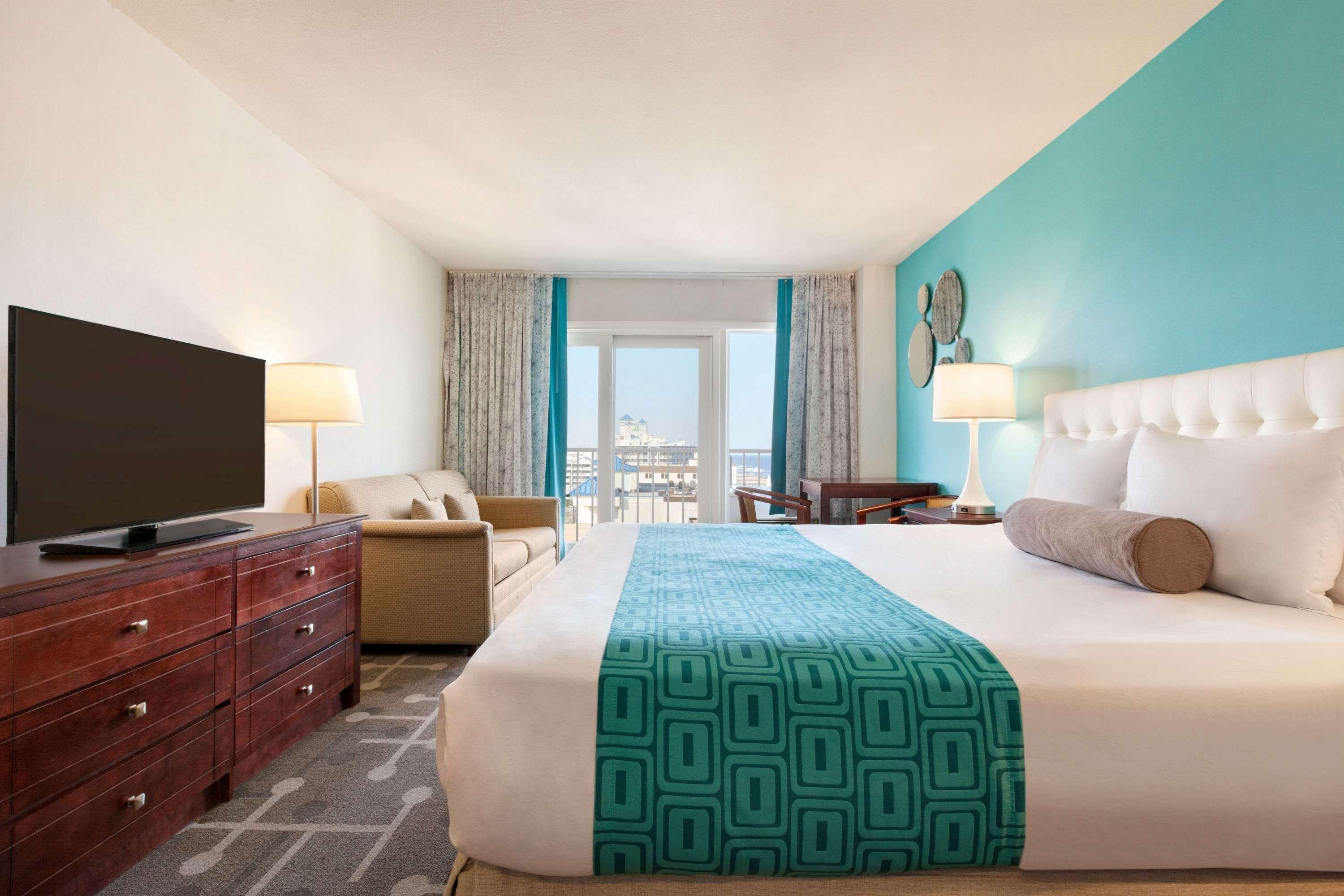 Howard Johnson Plaza By Wyndham Ocean City Oceanfront מראה חיצוני תמונה