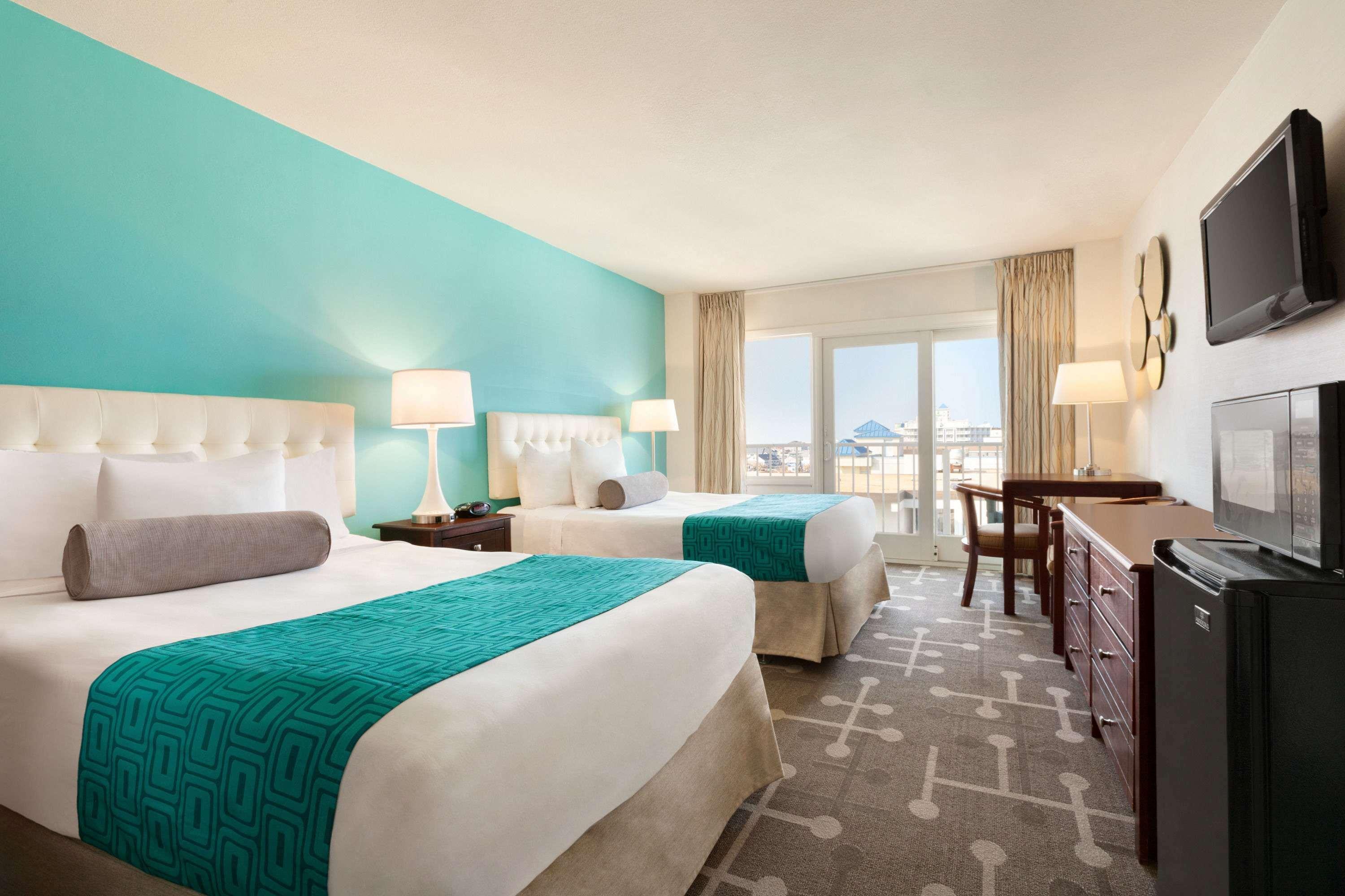 Howard Johnson Plaza By Wyndham Ocean City Oceanfront מראה חיצוני תמונה
