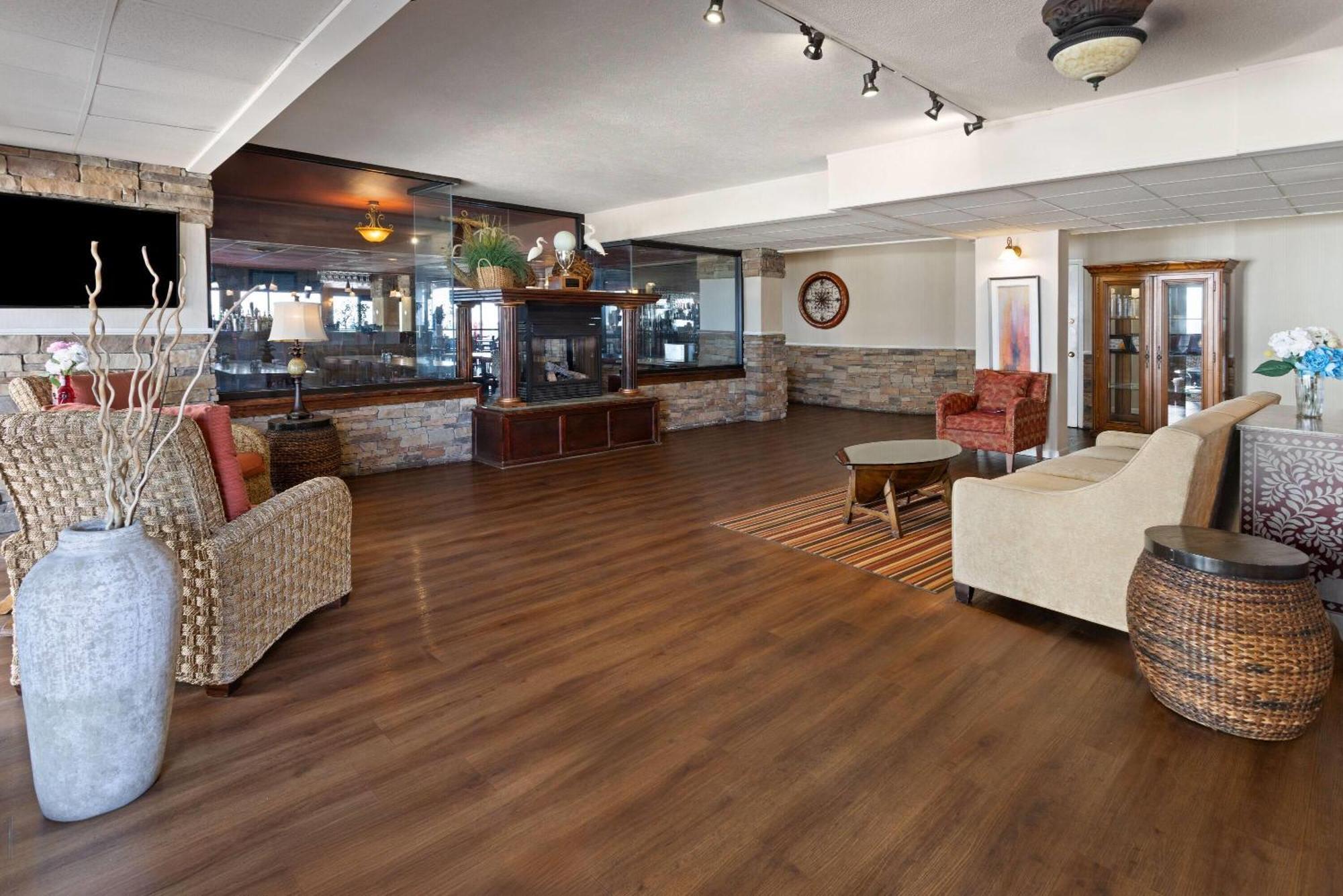 Howard Johnson Plaza By Wyndham Ocean City Oceanfront מראה חיצוני תמונה