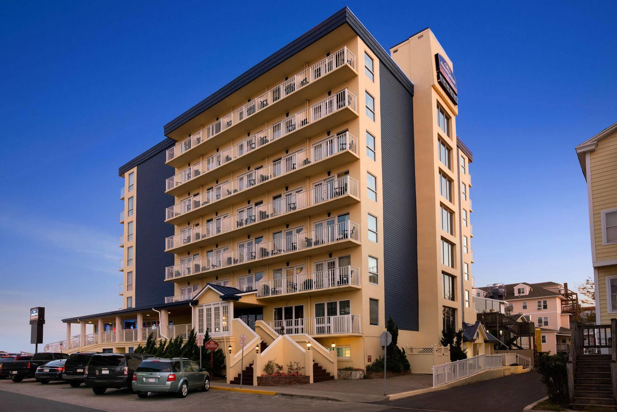Howard Johnson Plaza By Wyndham Ocean City Oceanfront מראה חיצוני תמונה