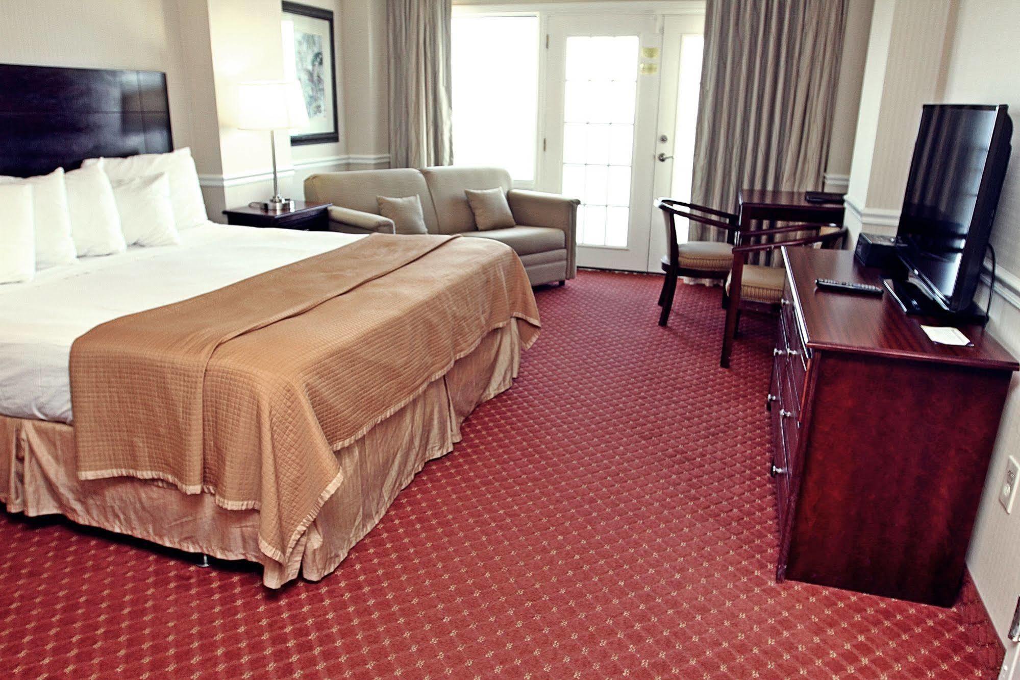 Howard Johnson Plaza By Wyndham Ocean City Oceanfront מראה חיצוני תמונה